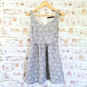 Zara Basics Dress Sleeveless Fit Flare Abstract S